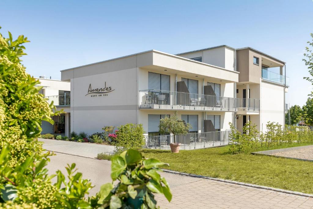 AMENDES Haus am See – Außenansicht